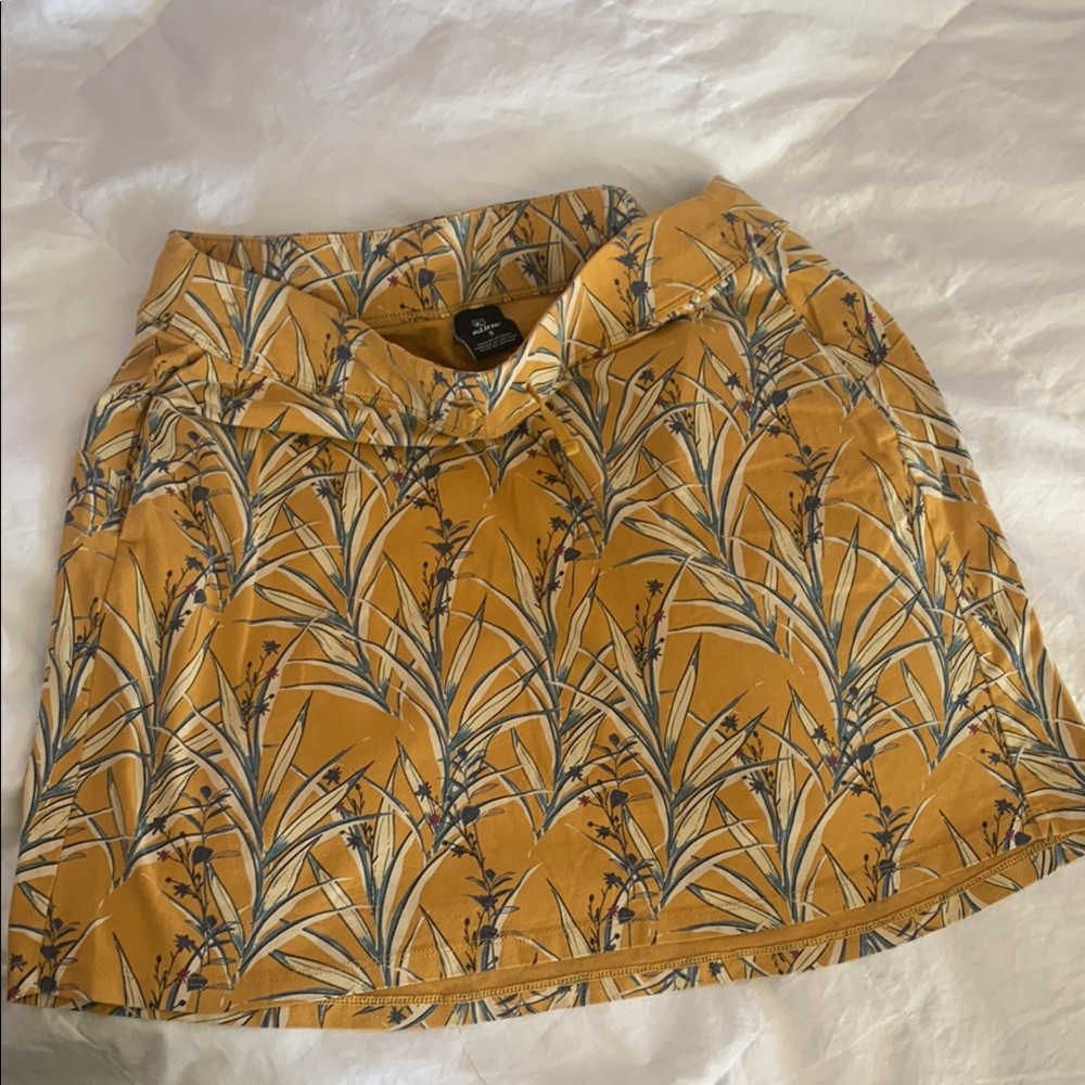 Floral Mustard Skirt with pockets